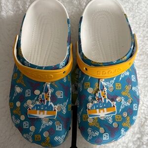 Walt Disney World Vault Collection 50 Crocs